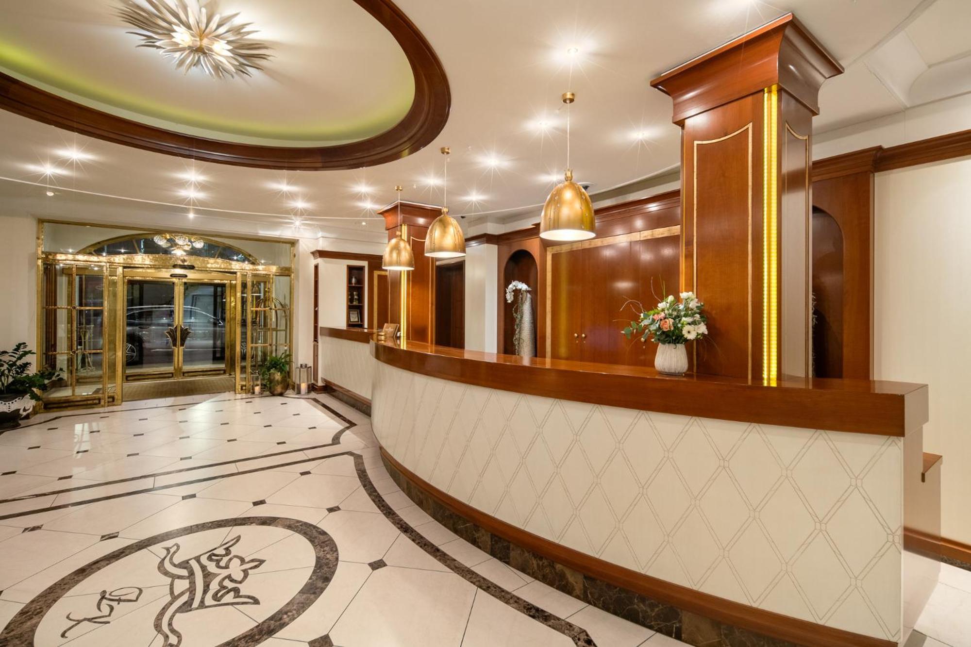 Hotel Dreifluessehof Passau Buitenkant foto